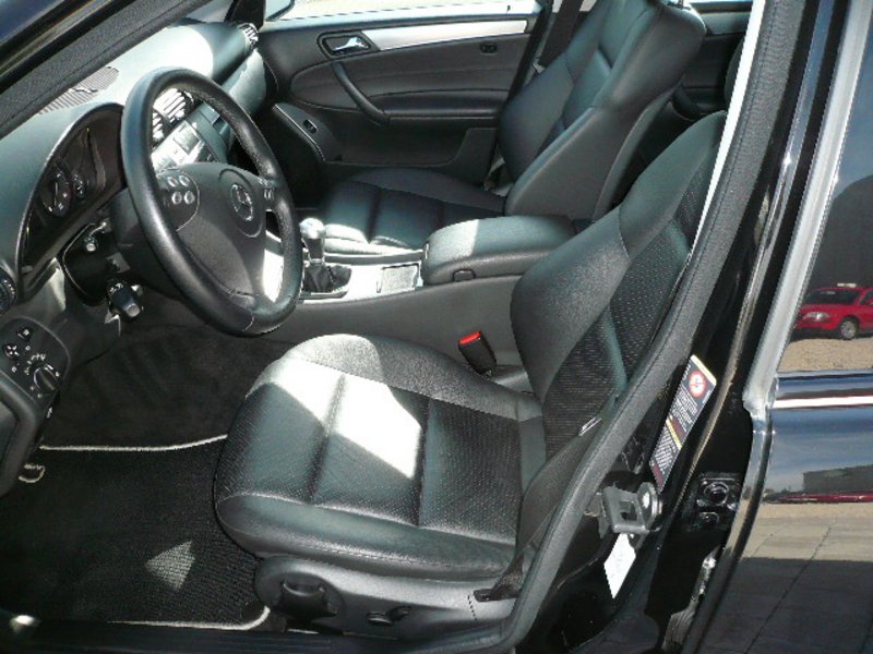 Mercedes-Benz C 220 CDI Avantgarde DPF SPORTPAKET LEDER COMAND