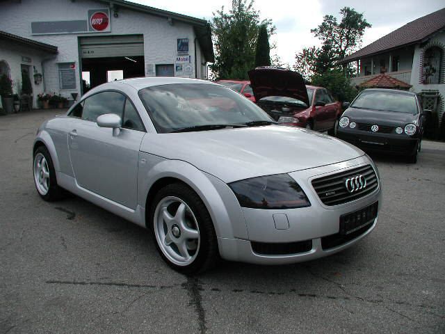 Audi TT Coupe 1.8 T quattro ,ca.191 KW