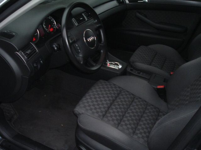 Audi A6 Avant 2.5 TDI Multitronic,LineStyle