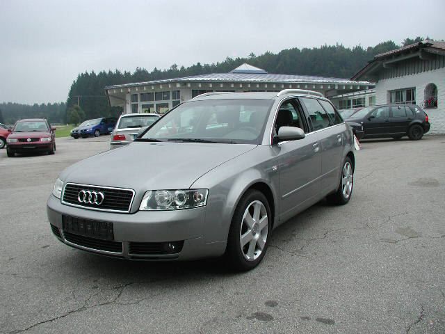 Audi A4 Avant 2.5 TDI, ALU 17