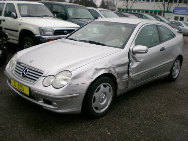 Mercedes-Benz C 180 Kompressor Leder / Klimatronic /PDC/Euro 4